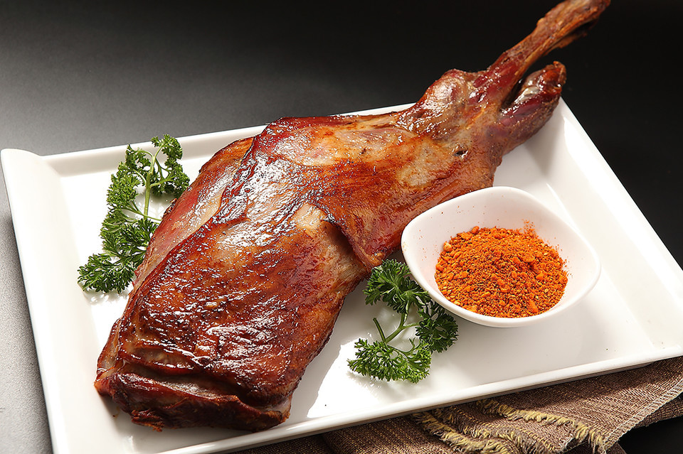 蒙达炭烤羊腿水西门店