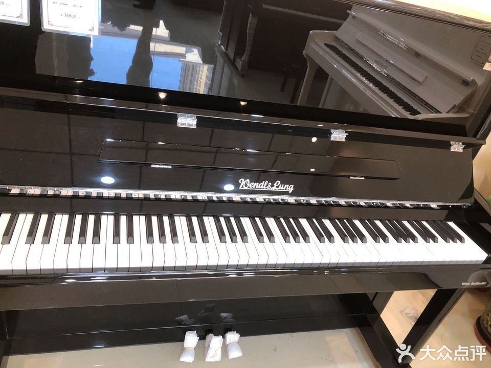                      博雅钢琴城