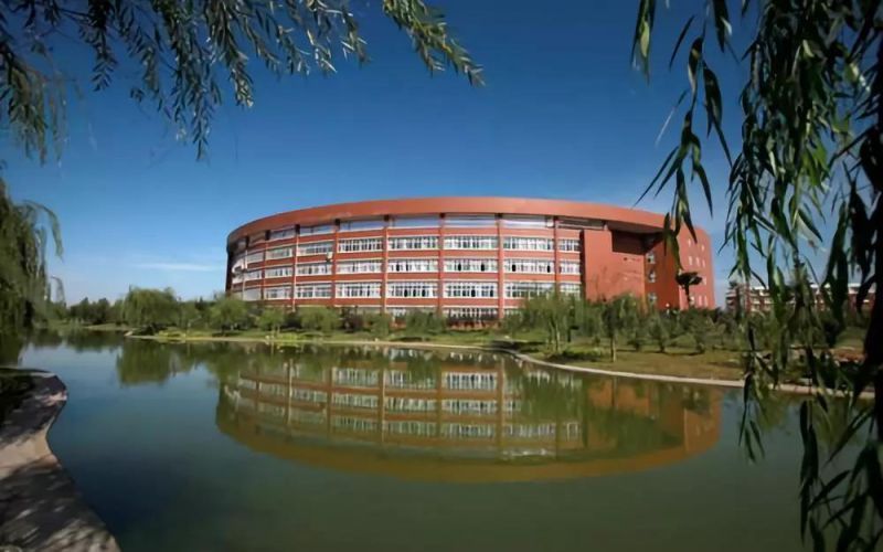 齐鲁师范学院(历下校区)