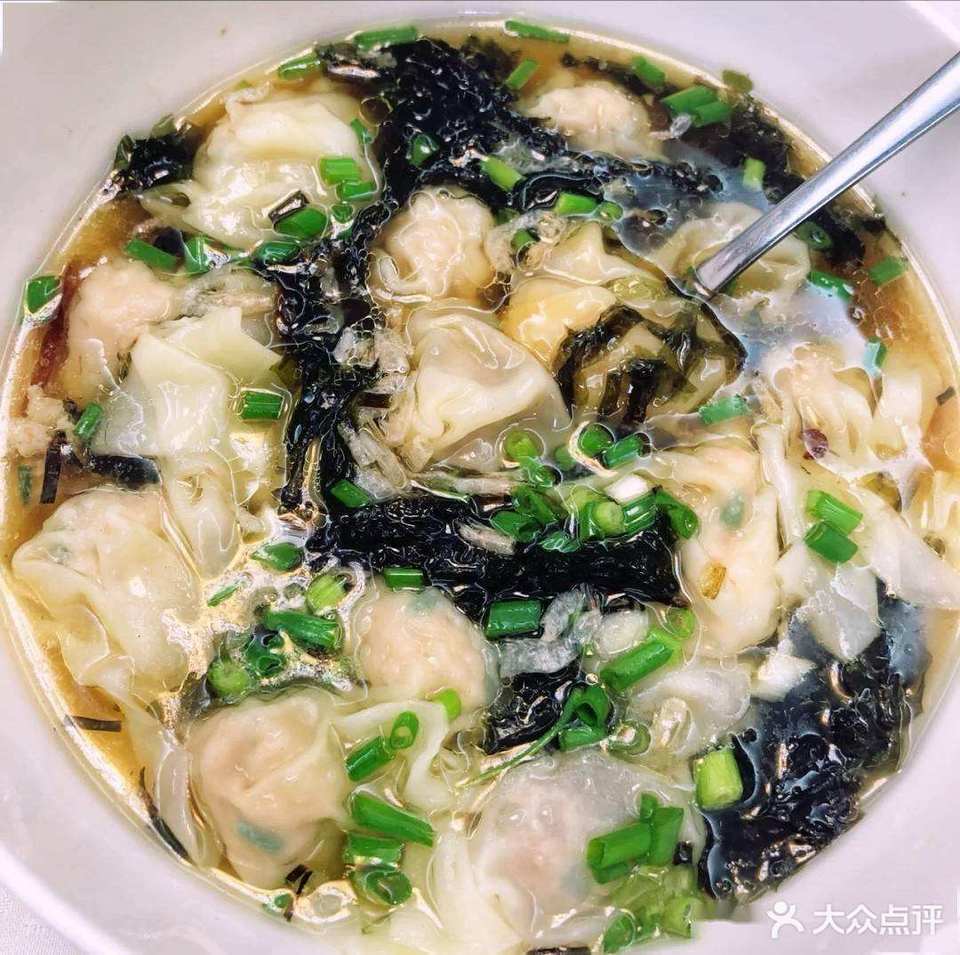 紫菜鲜肉云吞面图片