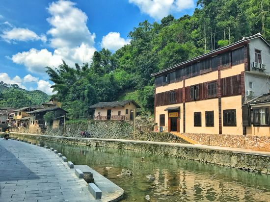 南靖土楼塔下村