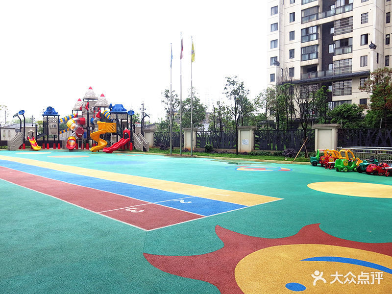 晶晶国际盛世华章幼儿园图片