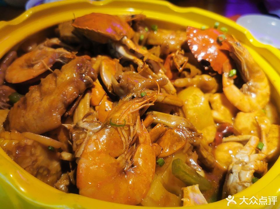 多嘴超级肉蟹煲(北湖吾悦广场店)