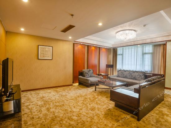 武汉市 住宿服务 酒店 > 蓝天宾馆(解放大道)