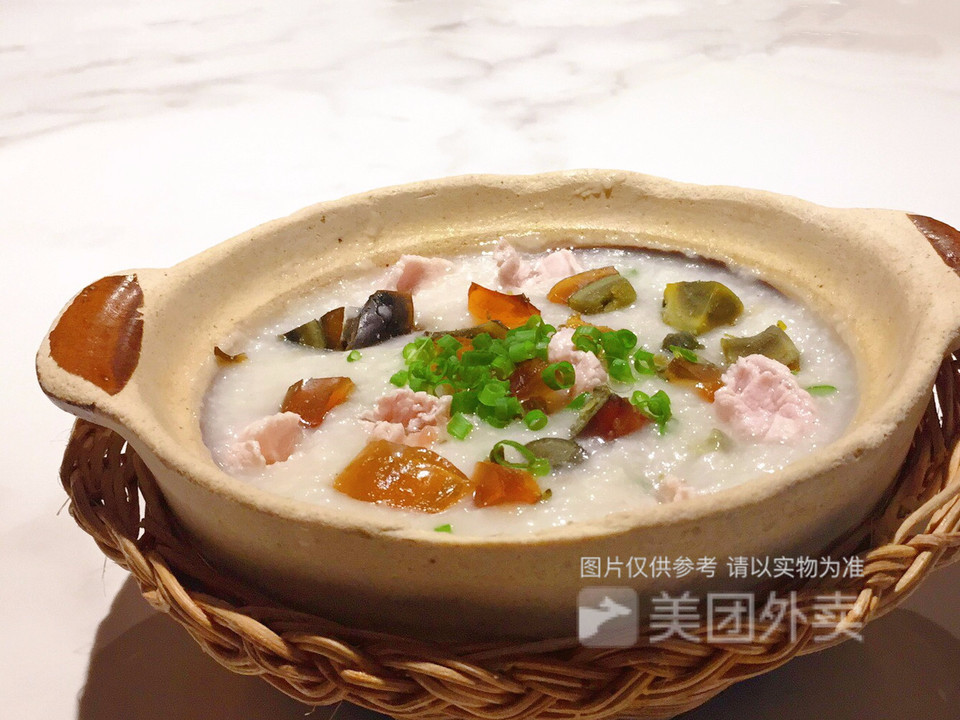 皮蛋瘦肉粥图片