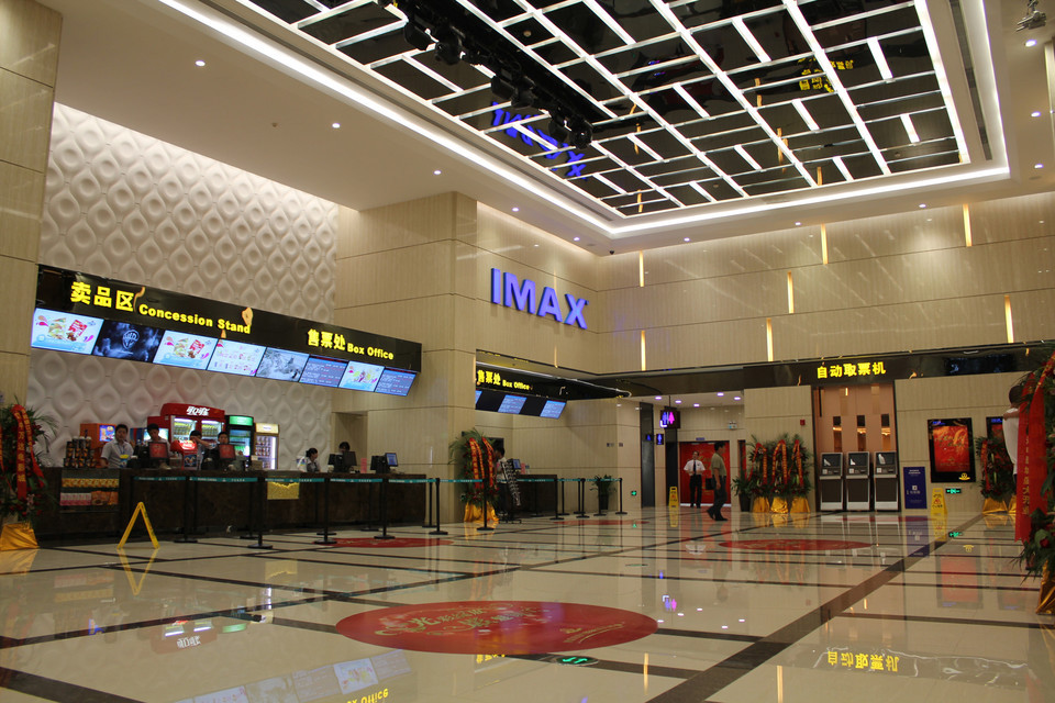 怎么走,在哪,在哪里,在哪儿):镇江市润州区黄山西路17号附近万达广场