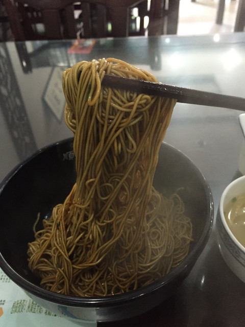 手工水饺推荐菜:惠民生面店位于无锡市梁溪区奇利亚国际酒店永乐东路