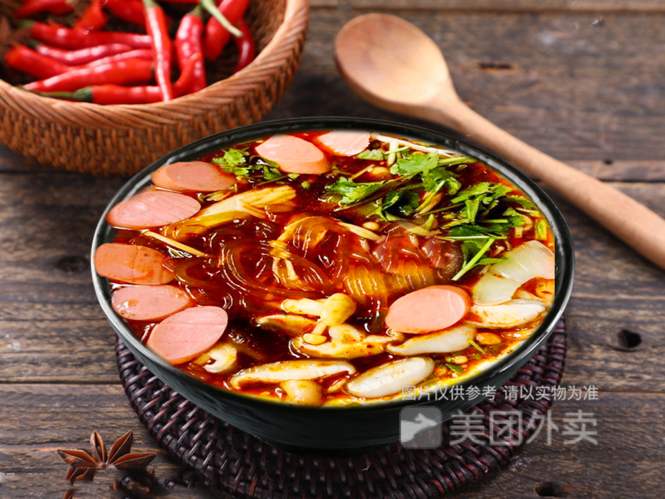 经典火腿酸辣粉图片