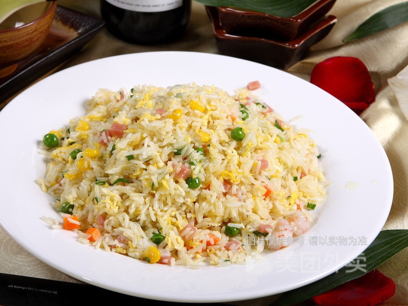 兰州炒饭送牛骨汤图片