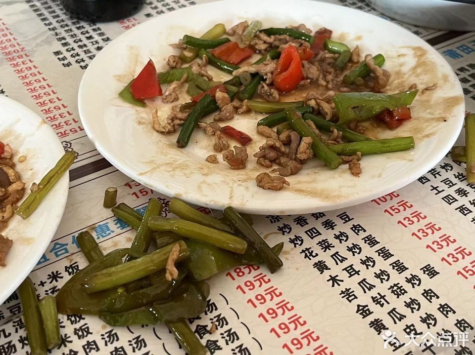 翔安区香山街道推荐菜:莆田卤面天九湾炝肉四季豆炒肉分类:餐饮;快餐