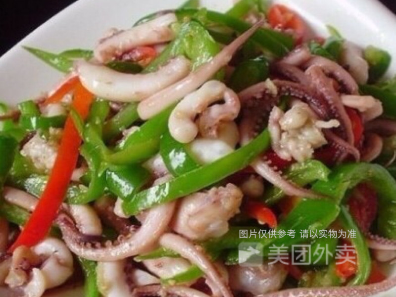 青椒鱿鱼盖浇饭图片