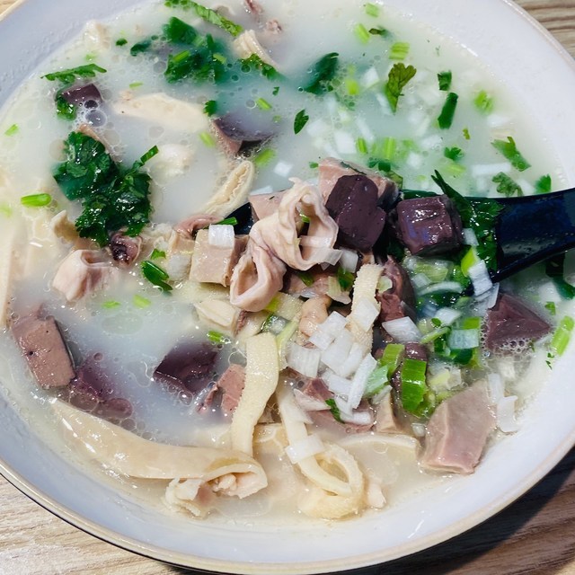 羊杂汤图片