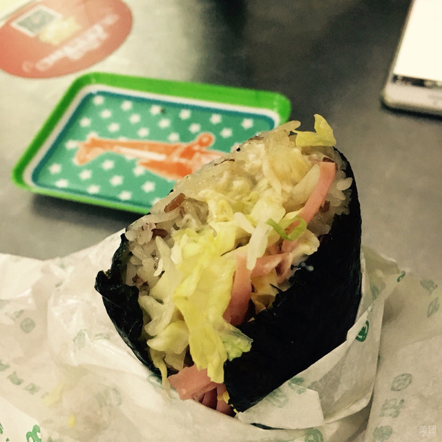 芝士培根饭团图片