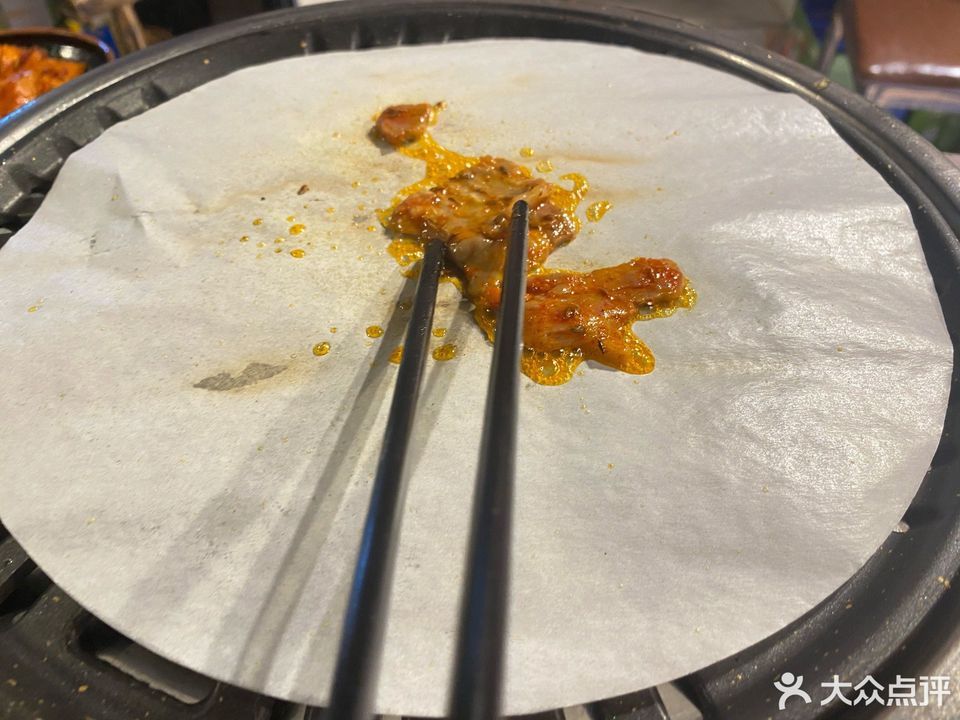 搞点烤肉(熙春路店)位于湘潭市雨湖区泗洲绿园东南164号 标签:餐馆