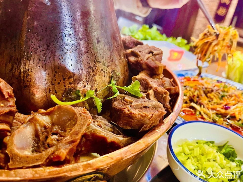 炭火羊蝎子锅底图片