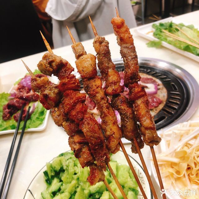 顶牛齐齐哈尔烤肉春光路店