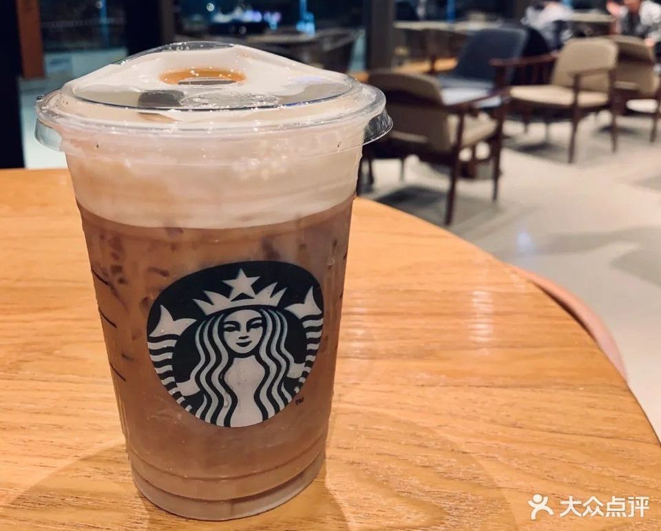 星巴克(奥圆广场店)