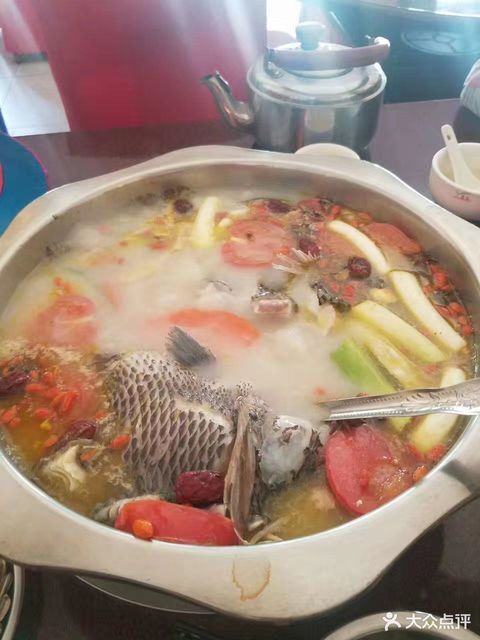 天天罗非鱼火锅城