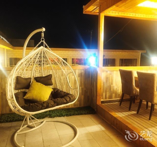 青龙峡山楂缘店)位于北京市怀柔区大水峪村492号标签:酒店住宿宾馆