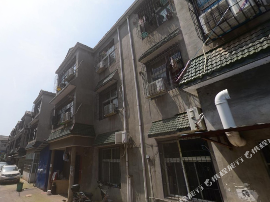 在哪,在哪里,在哪儿):武汉市江夏区藏龙岛街道栗庙南路栗庙新村d084号