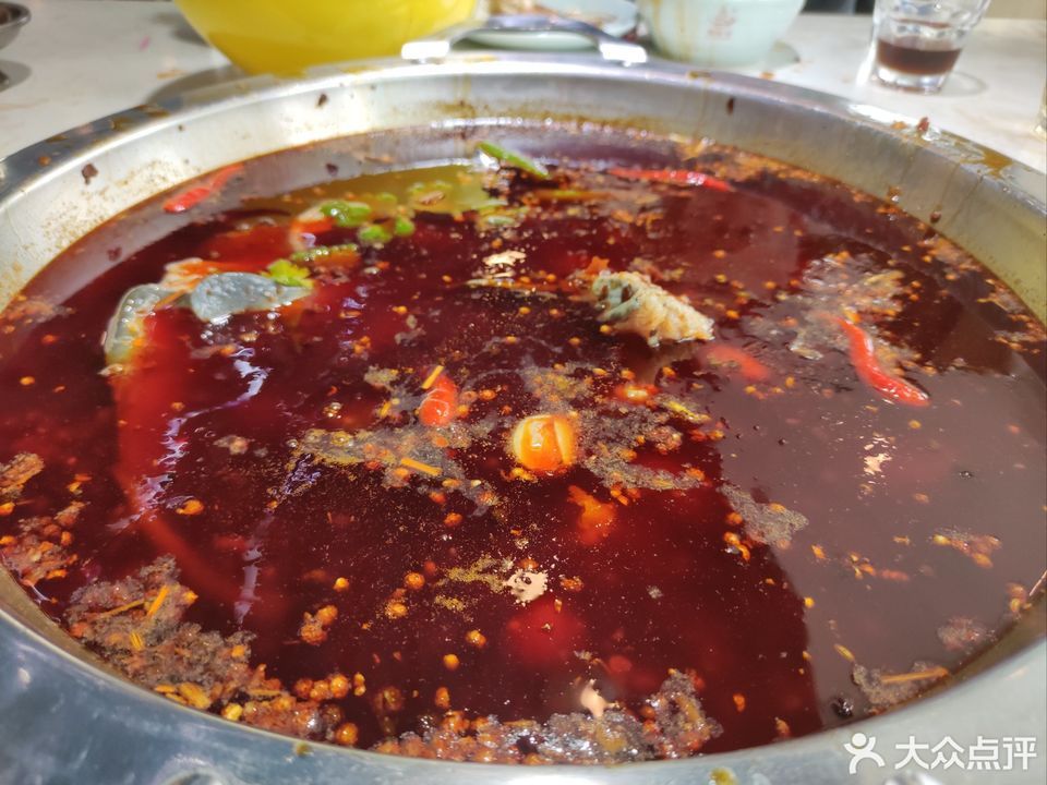 蜀滋香鲜鱼火锅