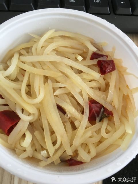 酸辣土豆丝图片