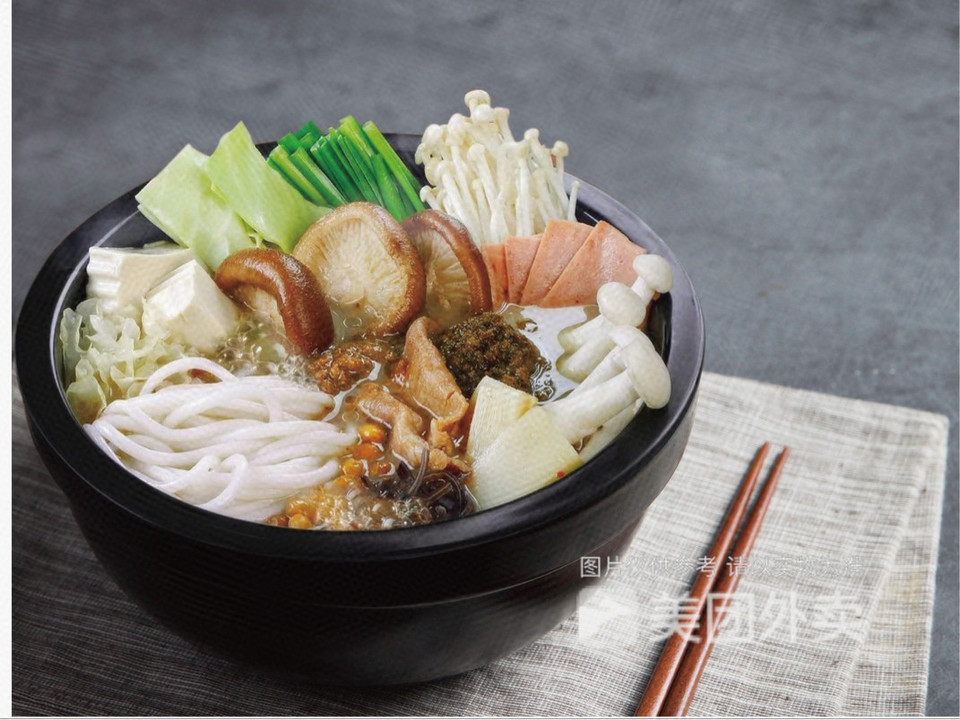 菌菇过桥米线图片