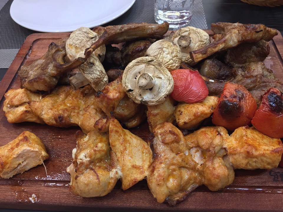 土耳其烤肉拼盘图片