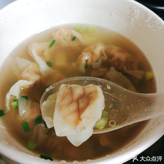 拌麵扁食推薦菜:妙香扁食(廈禾路店)位於廈門市思明區東坪二里30號