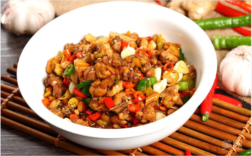老姜炒鸡图片