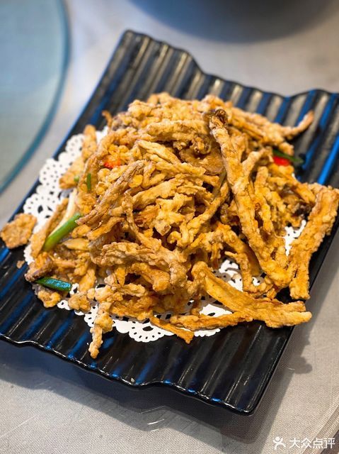 椒盐茶树菇图片