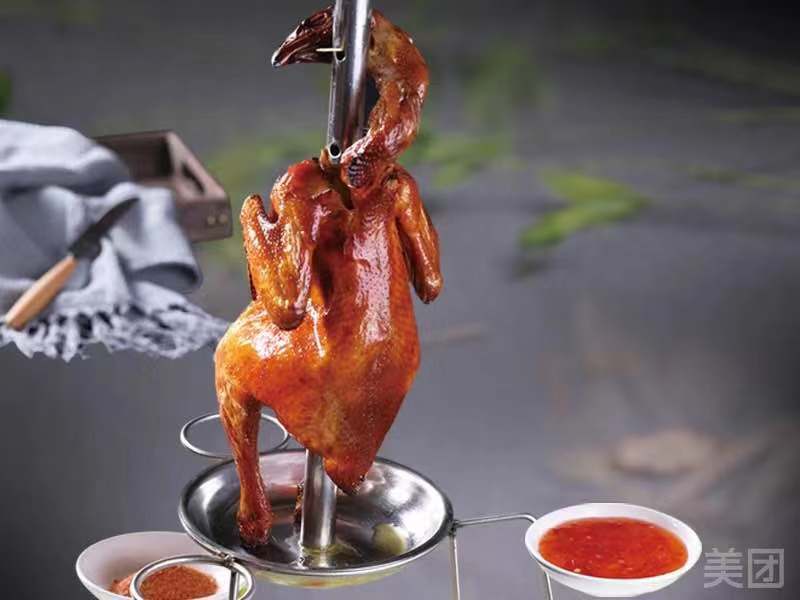 会跳舞的钢管鸡图片