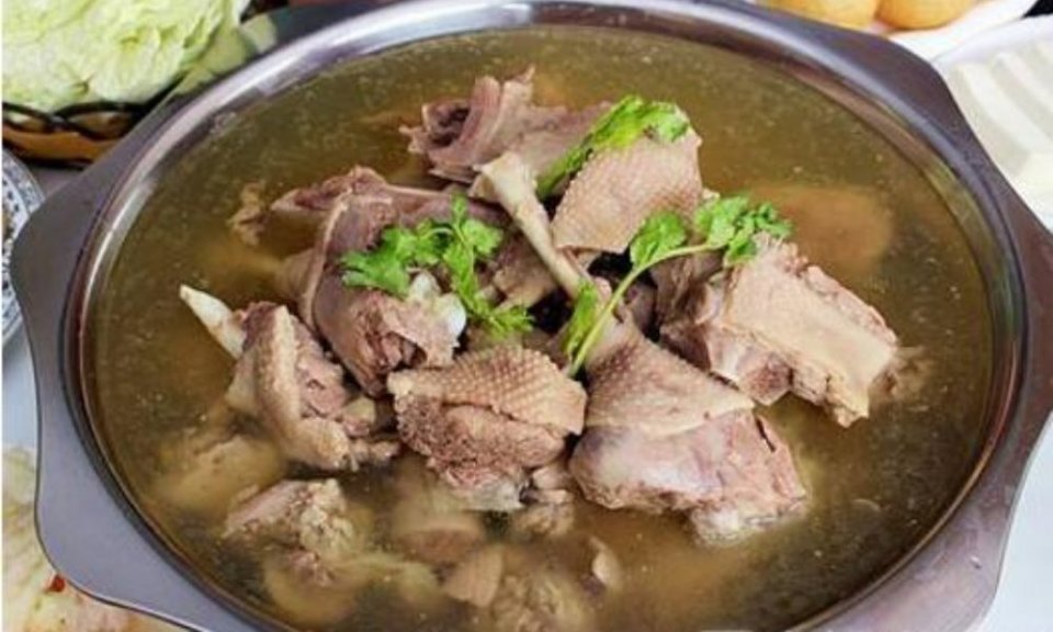 养生老鹅锅图片