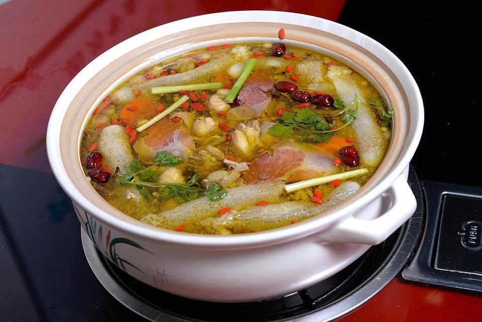 天麻野生菌火腿鸡图片