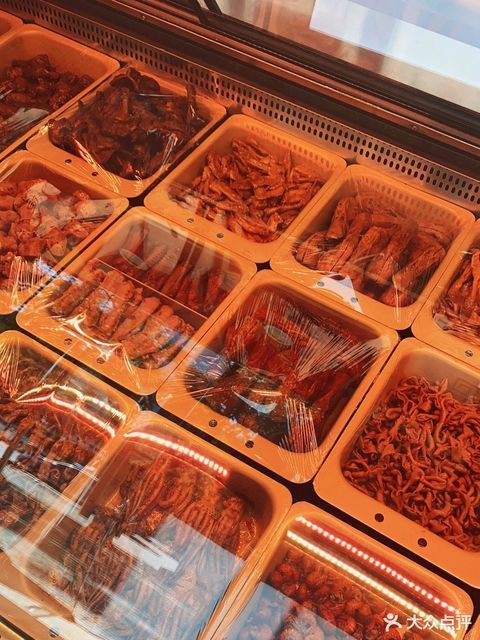 绝味鸭脖安居苑店