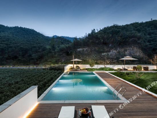 安吉云上草原民宿