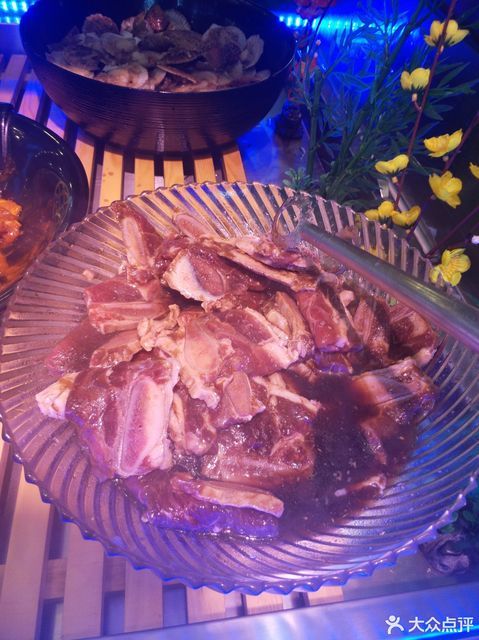 推荐菜:标签:餐饮自助餐火车头烤肉自助位于北京市门头沟区龙兴南一路