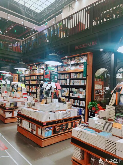 西西弗·矢量咖啡 sisyphe·upcoffee(龙湖南京龙湾天街店)图片