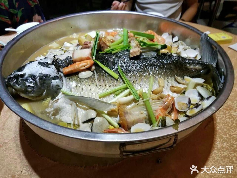 照华农庄大盘鱼图片