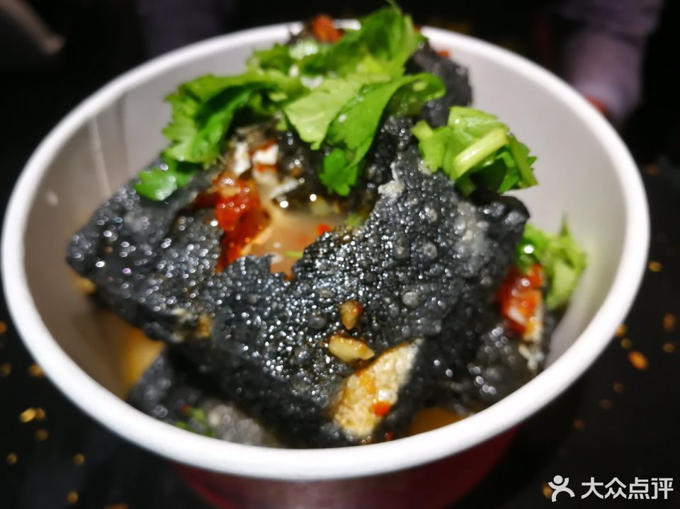 灌汤臭豆腐图片