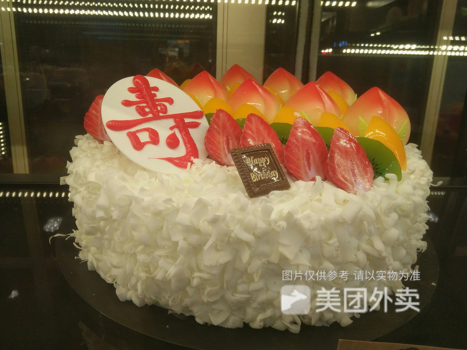 芭比蛋糕推荐菜:麦田印象手工烘焙位于南充市阆中市公园路与绿野街