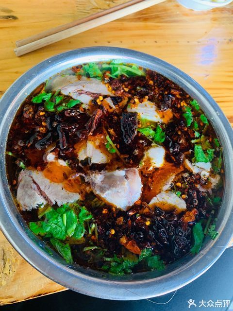 小碗羊肉粉加肉推荐菜:不二羊(人民北路店)位于毕节市威宁彝族回族