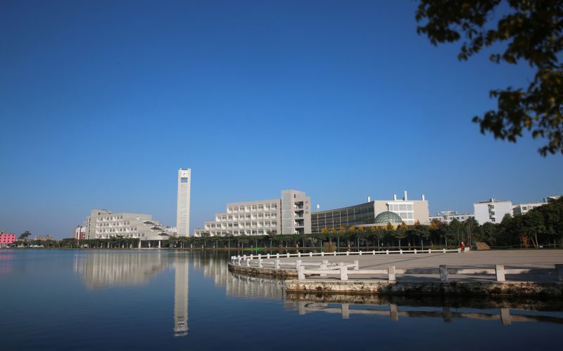 红河学院-西区