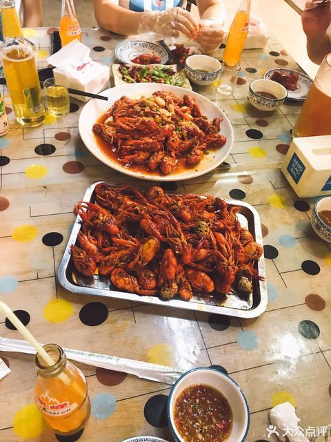 一品香烤鱼龙虾馆