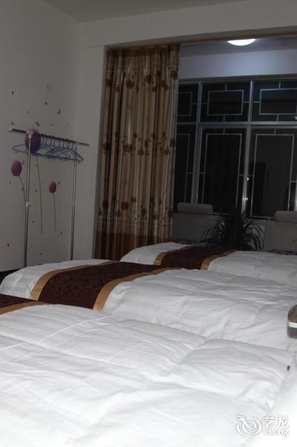 拉萨蓝色天路客栈