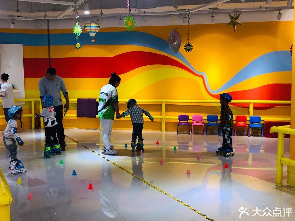 阿布溜溜·轮滑(21世纪太阳城店)