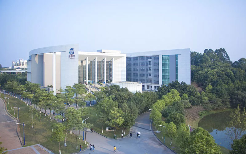 华南师范大学石牌校区图片