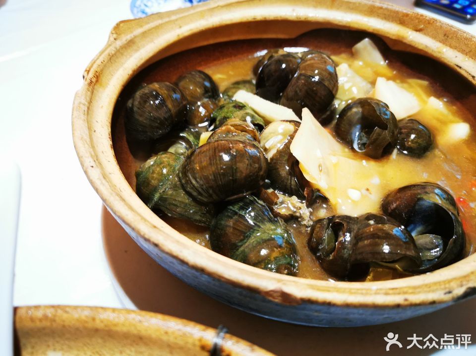 酸笋田螺煲图片