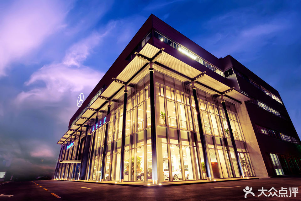 上海冠松之星奔驰4s店