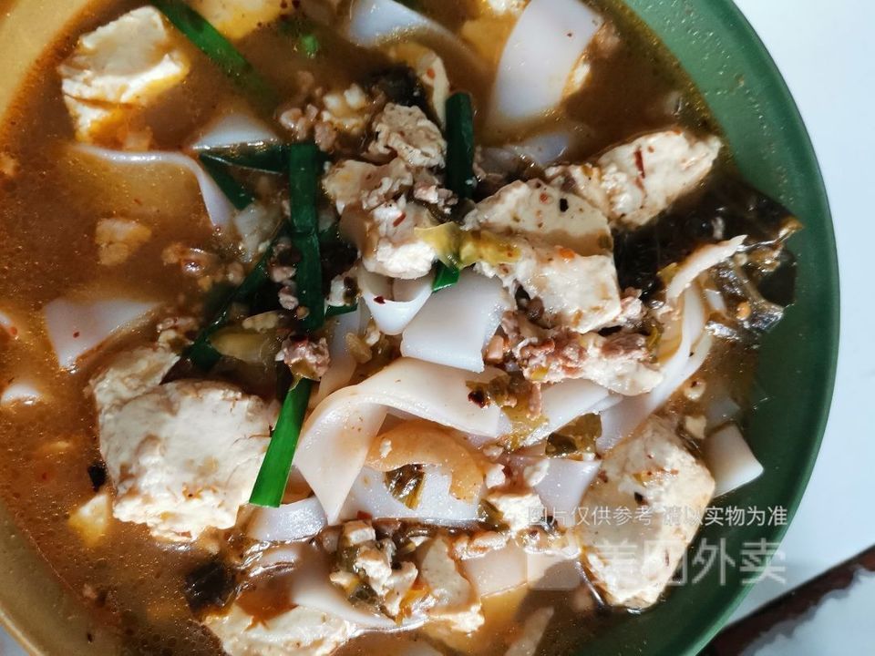 小锅豆腐卷粉图片